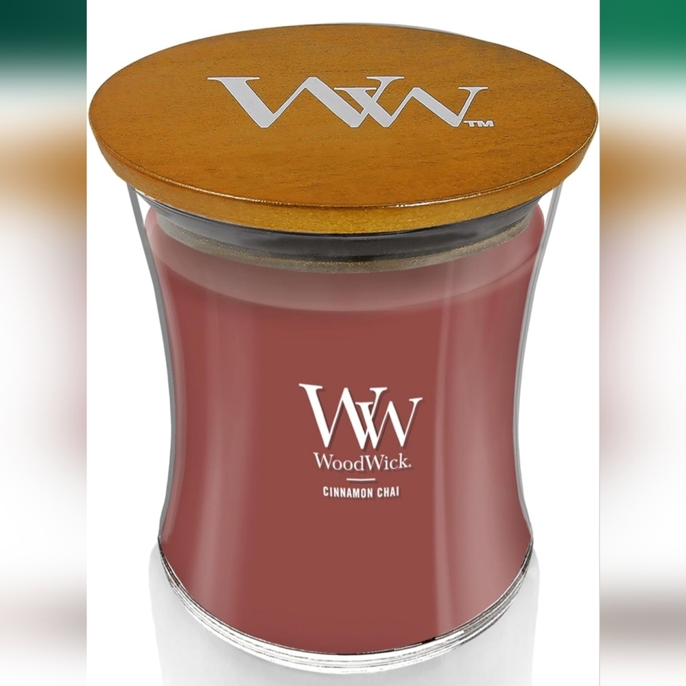 WoodWick Cinnamon Chai Candle with Brown Lid and Red Wax